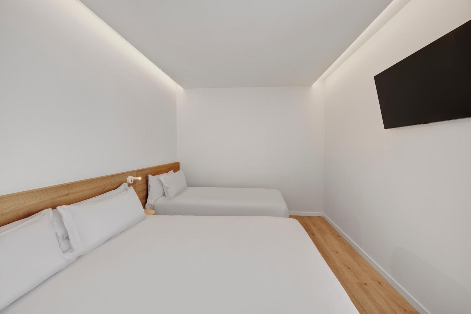 B&B Hotel 维亚纳堡 外观 照片