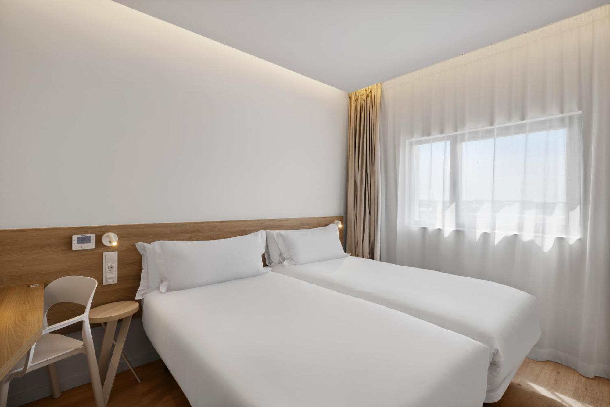 B&B Hotel 维亚纳堡 外观 照片