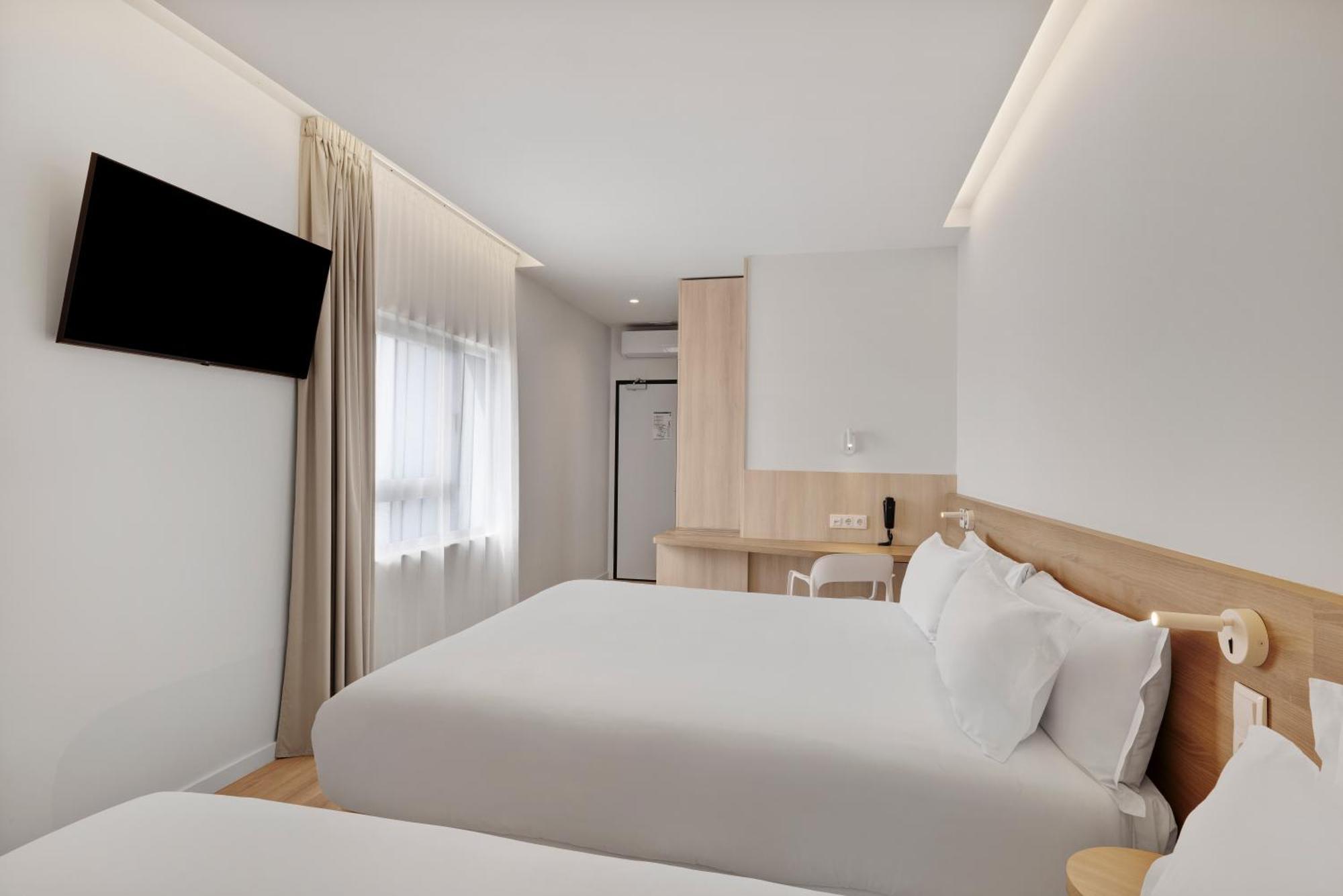 B&B Hotel 维亚纳堡 外观 照片